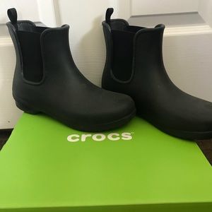 Chelsea Boots-Crocs